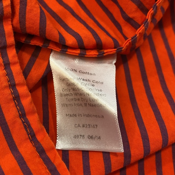 Talbots Long Sleeve Button Down Shirt Red/Navy Stripe Size 10 - Picture 5 of 5